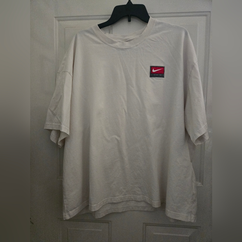 Nike Boxy Short-Sleeve T-Shirt with Red Logo Patch